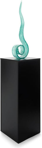 Displays2go, Portable Gallery Pedestal, Laminated Particle Board, Melamine Construction – Black Finish (WDCUBEBLK3)