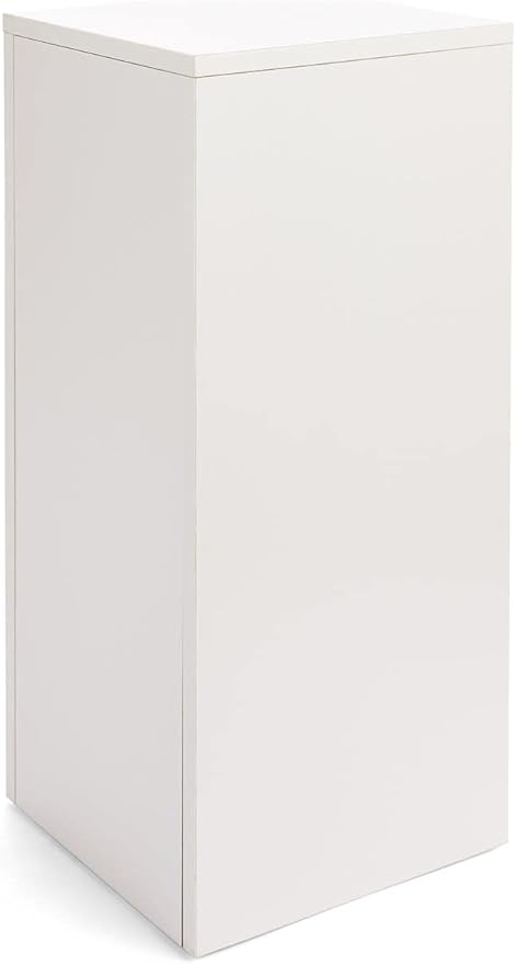 Displays2go, Gallery Display Column, Laminated Particle Board and Melamine Construction – White Laminate Finish (WDCUBEWHT2)
