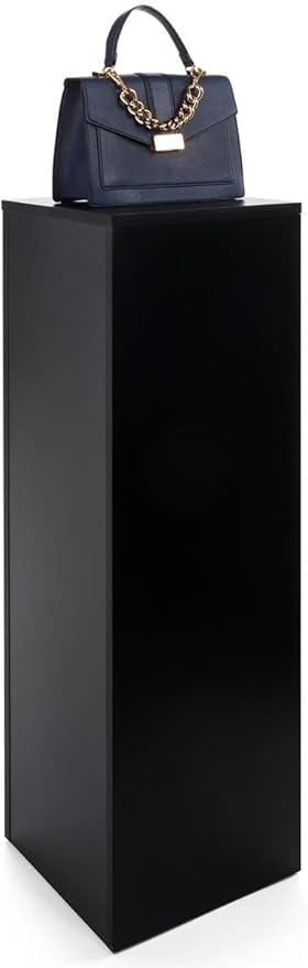 Displays2go, Laminated Gallery Display Cube, Particle Board, Melamine Construction – Black (WDCUBEBLK4)