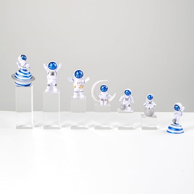 6Pcs Clear Acrylic Cube Display Risers Stands, Square Polished Acrylic Photo Props, Transparent Solid Acrylic Display Blocks for Action Figures Collection Jewelry Cosmetic Boutique Crafts