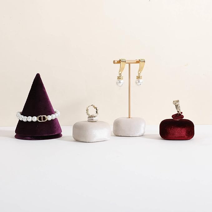 GemeShou Beige Ring Display Stand for Jewelry, Velvet Single Ring Holder for selling, Cute Jewelry Display for Show【Beige】