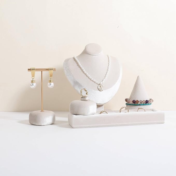 GemeShou Beige Ring Display Stand for Jewelry, Velvet Single Ring Holder for selling, Cute Jewelry Display for Show【Beige】