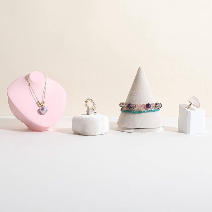 GemeShou Beige Ring Display Stand for Jewelry, Velvet Single Ring Holder for selling, Cute Jewelry Display for Show【Beige】