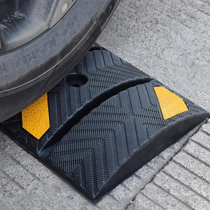 72" x 10" x 2" inch Portable Speed Bump Hump, 6' Feet Durable Collapsible Road Safety Bumps, Vehicles Hump Bumps for Asphalt Concrete Gravel Garage Driveway Roads Parking (72" Curlable Bump)