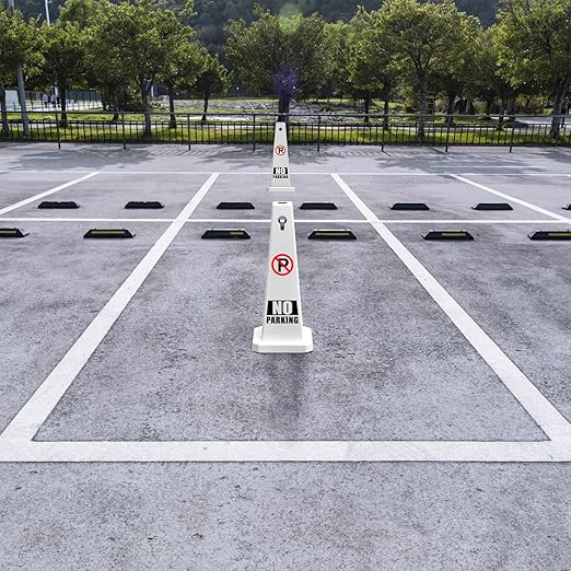 Plastic Traffic Cones, 4-Sided Message Cones, Road Safety Parking Cones, Standing Traffic Warning Signs for Cleaning Area, Garage, No Entry (4, No Parking, Large)