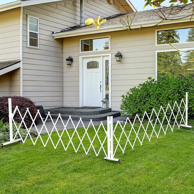TSAYAWA Retractable Fence Outdoor, 216" Wide Expandable Driveway Gate for Dogs, Aluminum Portable Retractable Barricade for Garage, 18 Feet Expanding Security Gate with Casters, Rotatable, White